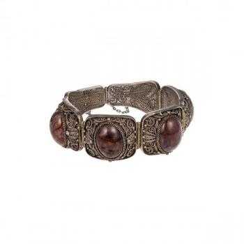 Stříbrný náramek s přírodními kameny Stříbrný náramek s přírodními kameny